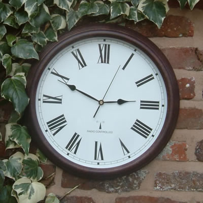 Reloj con Control Remoto Para el Jardín – Marrón – 38m