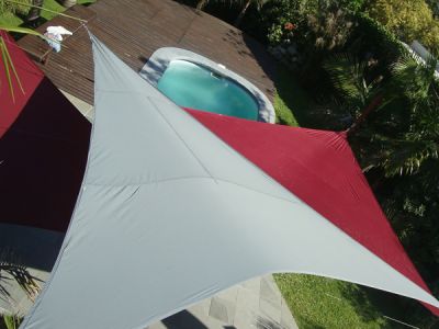 Toldos Vela de Sombra Kookaburra® Carbón Triangular 5.0m (Impermeable)