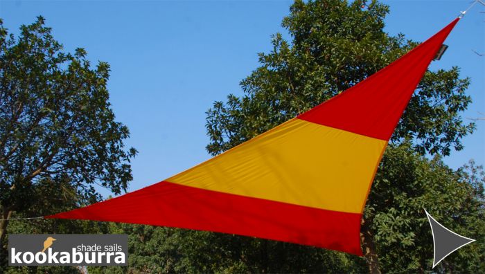 Toldo Vela Impermeable Bandera EspaÃ±ola - Triangular 5m Kookaburra®